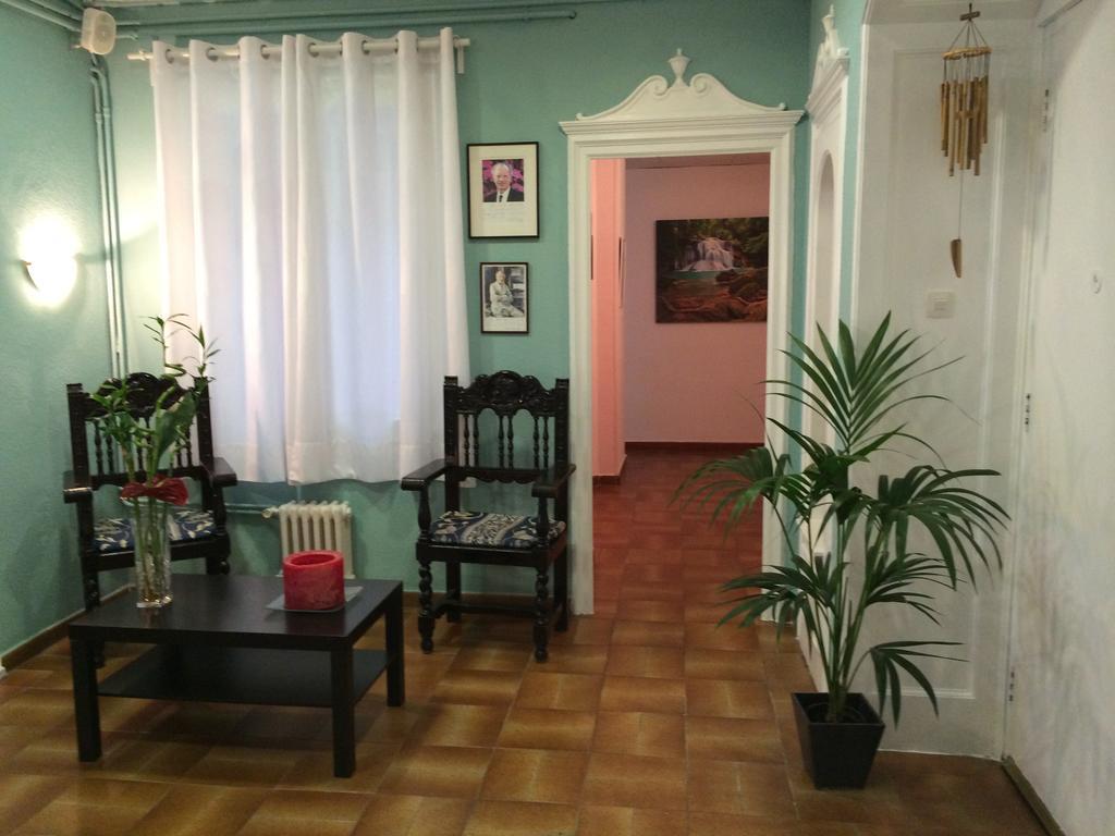 Hostal Valls Барселона Екстер'єр фото