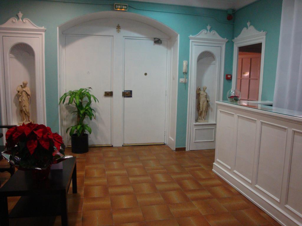 Hostal Valls Барселона Екстер'єр фото